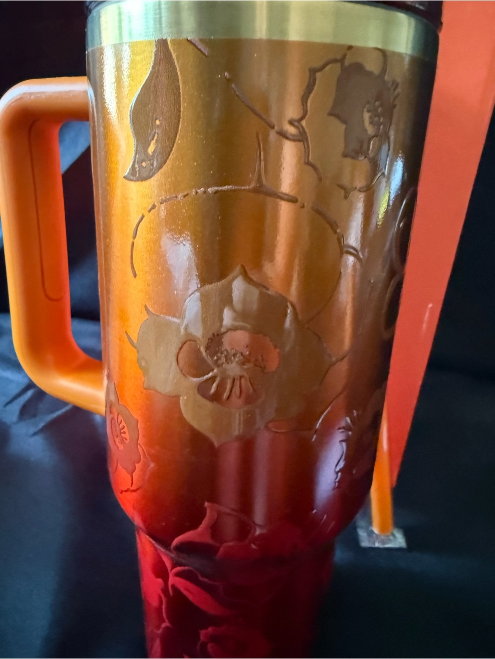 New Stanley 40oz Karol G Edition Orange and Red Floral with Box Topper Straw - Picture 7 of 16